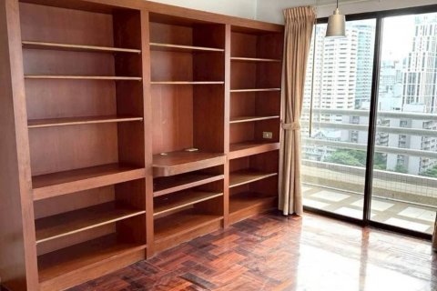 Кондоминиум с 3 спальнями в Бангкоке, Таиланд № 155302 - фото 9