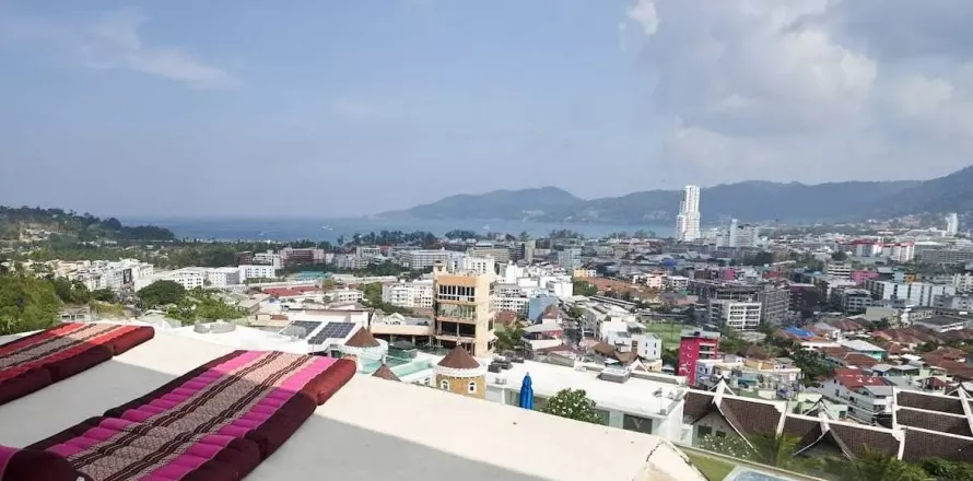 House in Kathu, Thailand 4 bedrooms № 141324