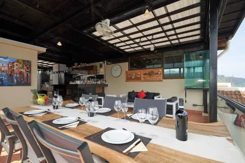 House in Kathu, Thailand 4 bedrooms № 141324 - photo 4