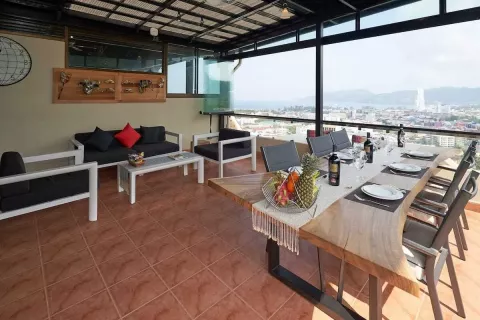 House in Kathu, Thailand 4 bedrooms № 141324 - photo 3