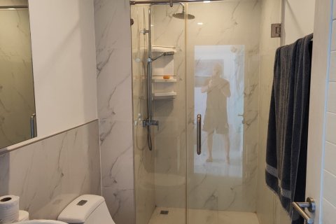 Condo à Phuket, Thaïlande, 2 chambres  № 141322 - photo 6