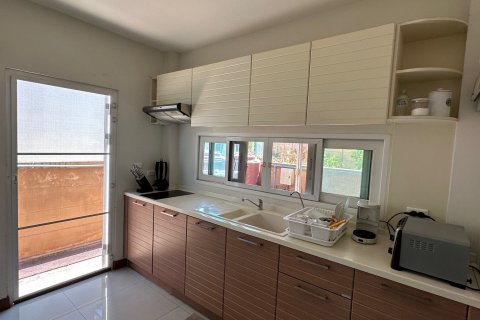 Maison à San Kamphaeng, Thaïlande 3 chambres № 141325 - photo 15