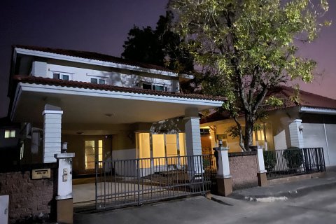 Maison à San Kamphaeng, Thaïlande 3 chambres № 141325 - photo 2