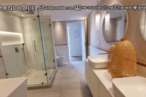 Condo à Watthana, Bangkok, Thaïlande, 3 chambres № 200987 - photo 10
