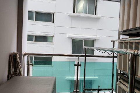 Condo à Watthana, Bangkok, Thaïlande, 2 chambres № 200985 - photo 9