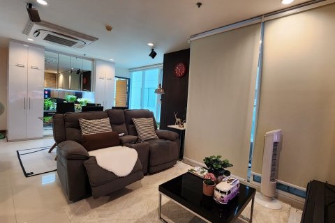 Condo à Watthana, Bangkok, Thaïlande, 2 chambres № 200985 - photo 6