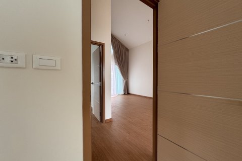 House in Phuket, Thailand 3 bedrooms № 147501 - photo 9