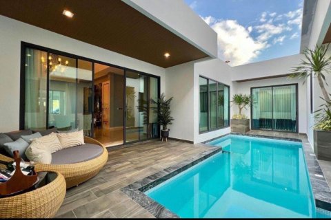 Вилла в Паттайе, Таиланд с 3 спальнями  № 139882 - фото 15