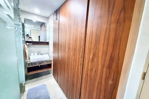 Condo in Bangkok, Thailand, 2 bedrooms  № 114971 - photo 5