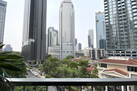 Condo in Watthana, Bangkok, Thailand, 2 bedrooms  № 200931 - photo 11