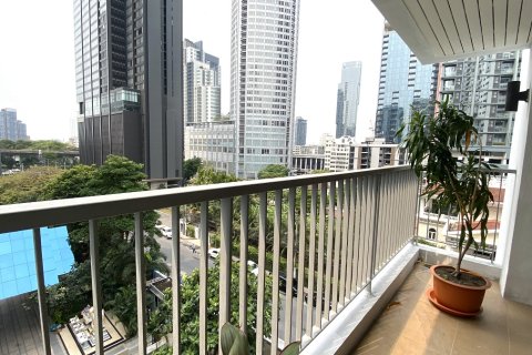 Condo in Watthana, Bangkok, Thailand, 2 bedrooms  № 200931 - photo 15