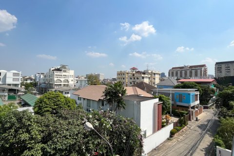 House in Phra Khanong, Bangkok, Thailand 5 bedrooms № 200925 - photo 7
