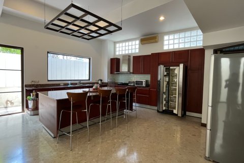House in Phra Khanong, Bangkok, Thailand 5 bedrooms № 200925 - photo 20