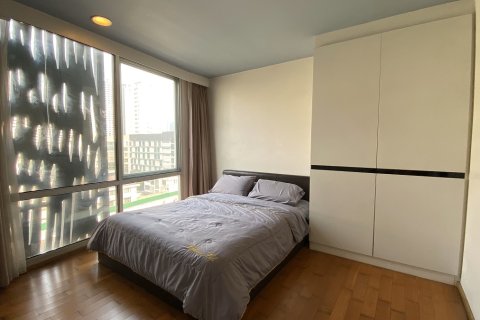 Condo in Pathum Wan, Bangkok, Thailand, 2 bedrooms № 200930 - photo 8