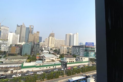 Condo in Pathum Wan, Bangkok, Thailand, 2 bedrooms № 200930 - photo 2