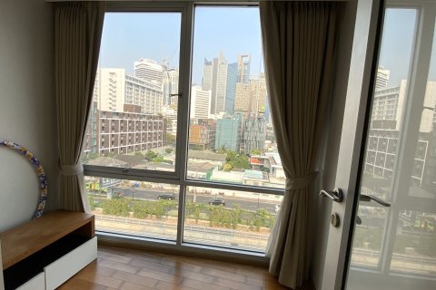 Condo in Pathum Wan, Bangkok, Thailand, 2 bedrooms № 200930 - photo 9