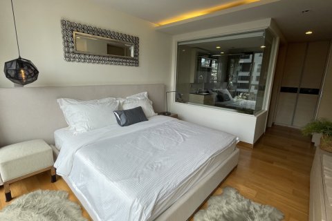 Condo in Watthana, Bangkok, Thailand, 2 bedrooms  № 200928 - photo 21
