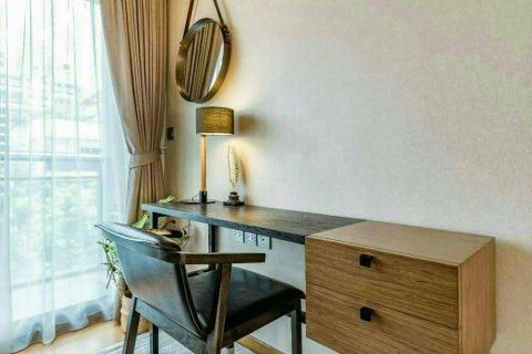 Condo in Watthana, Bangkok, Thailand, 2 bedrooms  № 200928 - photo 7