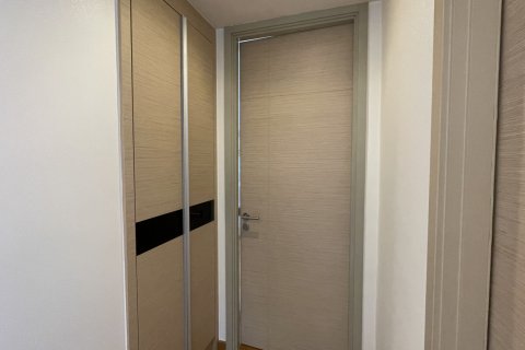 Condo in Watthana, Bangkok, Thailand, 2 bedrooms  № 200928 - photo 23