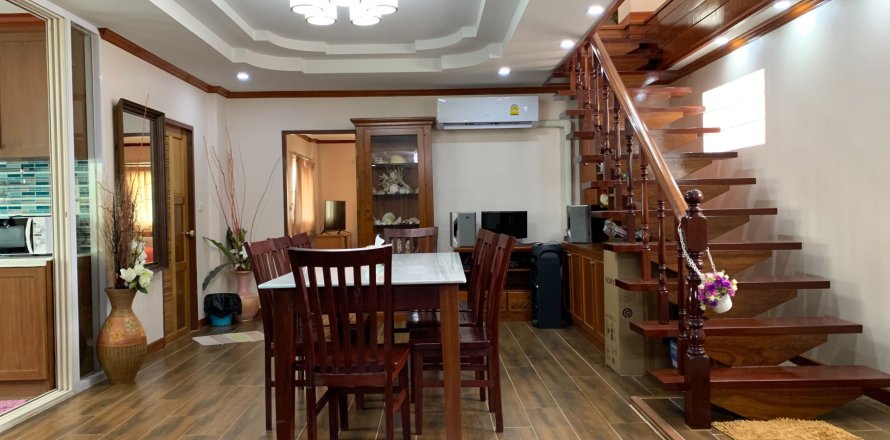 Вилла в Хуа Хине, Таиланд с 4 спальнями  № 156231