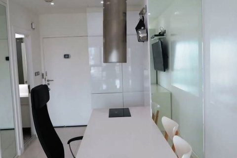 Студия в кондо в Сатхоне, Бангкок, Таиланд № 156228 - фото 4