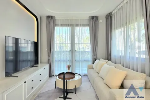 Haus in Bang Kaeo, Thailand 4 Schlafzimmer № 214750 - Foto 3