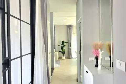 Haus in Bang Kaeo, Thailand 4 Schlafzimmer № 214750 - Foto 9