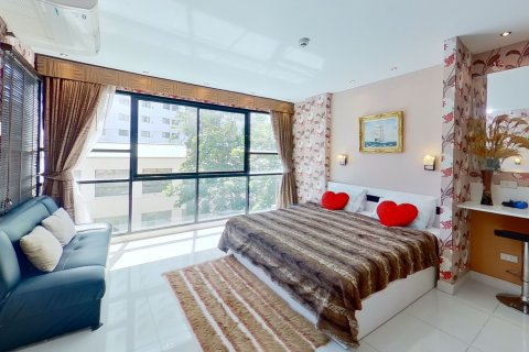 Studio dans le Condo à Pattaya, Thaïlande  № 172310 - photo 2