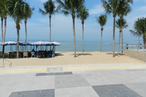 Studio dans le Condo à Pattaya, Thaïlande  № 172310 - photo 27