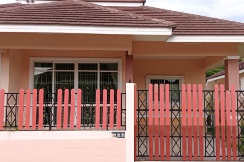 House in Pattaya, Thailand 3 bedrooms № 172309