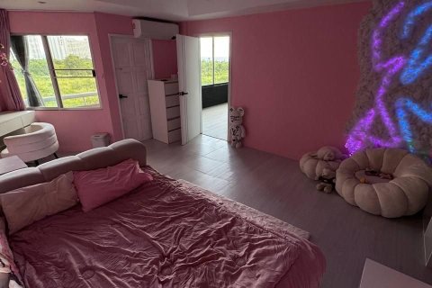 Condo à Pattaya, Thaïlande, 3 chambres № 154967 - photo 15