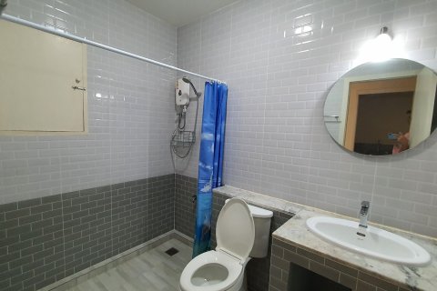 Кондоминиум с 3 спальнями в Ратхум Тхани, Таиланд № 147416 - фото 16