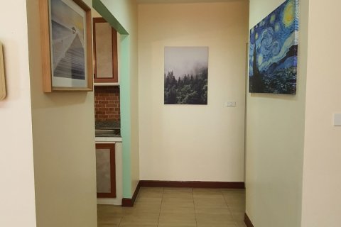 Кондоминиум с 3 спальнями в Ратхум Тхани, Таиланд № 147416 - фото 4