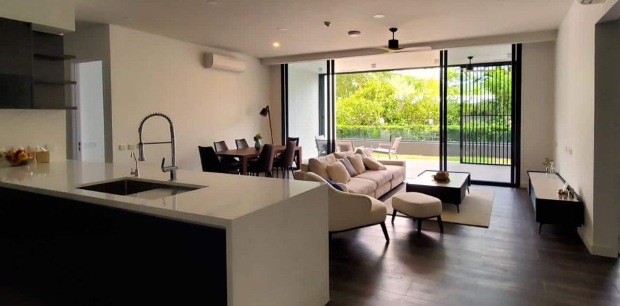 Кондоминиум с 3 спальнями в Хуа Хине, Таиланд № 166077