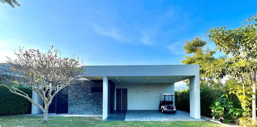 Villa à Hua Hin, Thaïlande 3 chambres № 166081