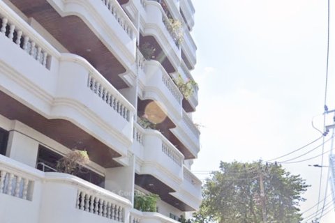Studio in the Condo in Watthana, Bangkok, Thailand № 172226 - photo 5