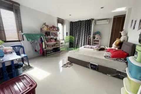 Офис в Накхонратчасиме, Таиланд  № 172229 - фото 3