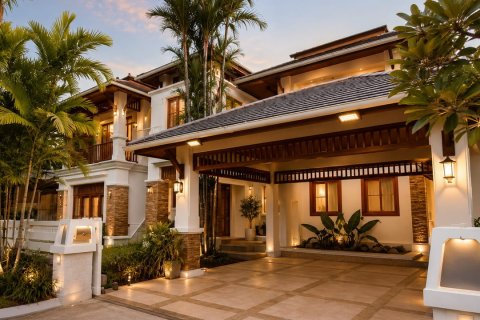 วิลล่าในภูเก็ต, ประเทศไทย 4 ห้องนอน № 209715