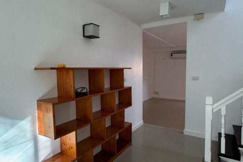 บ้านในตำบลฉลอง, ประเทศไทย 4 ห้องนอน № 209713 - รูปถ่าย 2