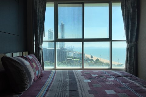 Appartement à Pattaya, Thaïlande 3 chambres № 159841 - photo 10