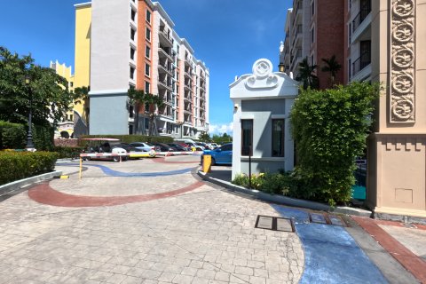 Apartment in Pattaya, Thailand 3 rooms № 159839 - photo 19