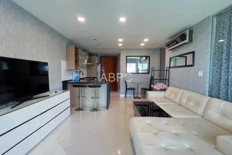 Condo in Pattaya, Thailand, 2 bedrooms № 210457 - photo 6