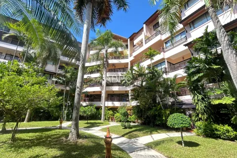 Condo on Jomtien Beach, Pattaya, Thailand, 2 bedrooms № 210455 - photo 1