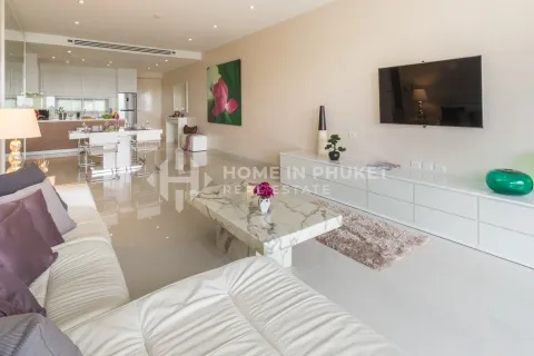 Condo in Phuket, Thailand, 2 bedrooms  № 209539 - photo 4