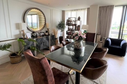 Condo in Bangkok, Thailand, 4 bedrooms  № 180823 - photo 11