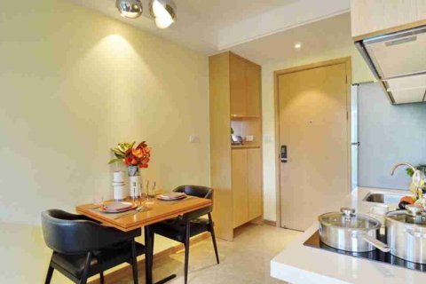 คอนโดมิเนียมในธนบุรี, กรุงเทพฯ, ประเทศไทย, 1 ห้องนอน № 208842 - รูปถ่าย 5