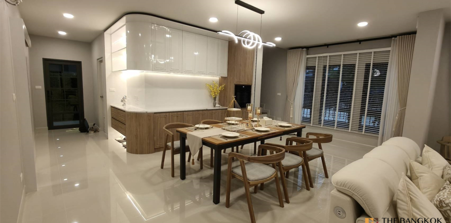 บ้านในกรุงเทพฯ, ประเทศไทย 4 ห้องนอน № 190265