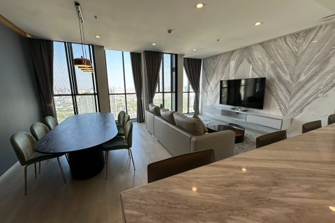 Condo in Bangkok, Thailand, 2 bedrooms  № 155737 - photo 5