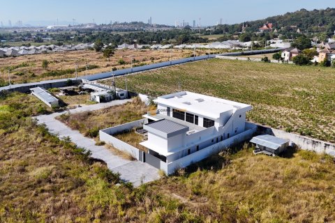 Terrain à Chonburi, Thaïlande № 155740 - photo 9