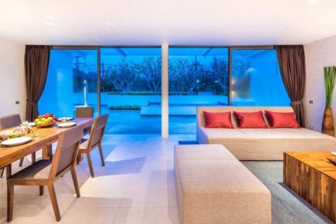 Condo in Bang Tao, Thailand, 3 bedrooms  № 119293 - photo 4